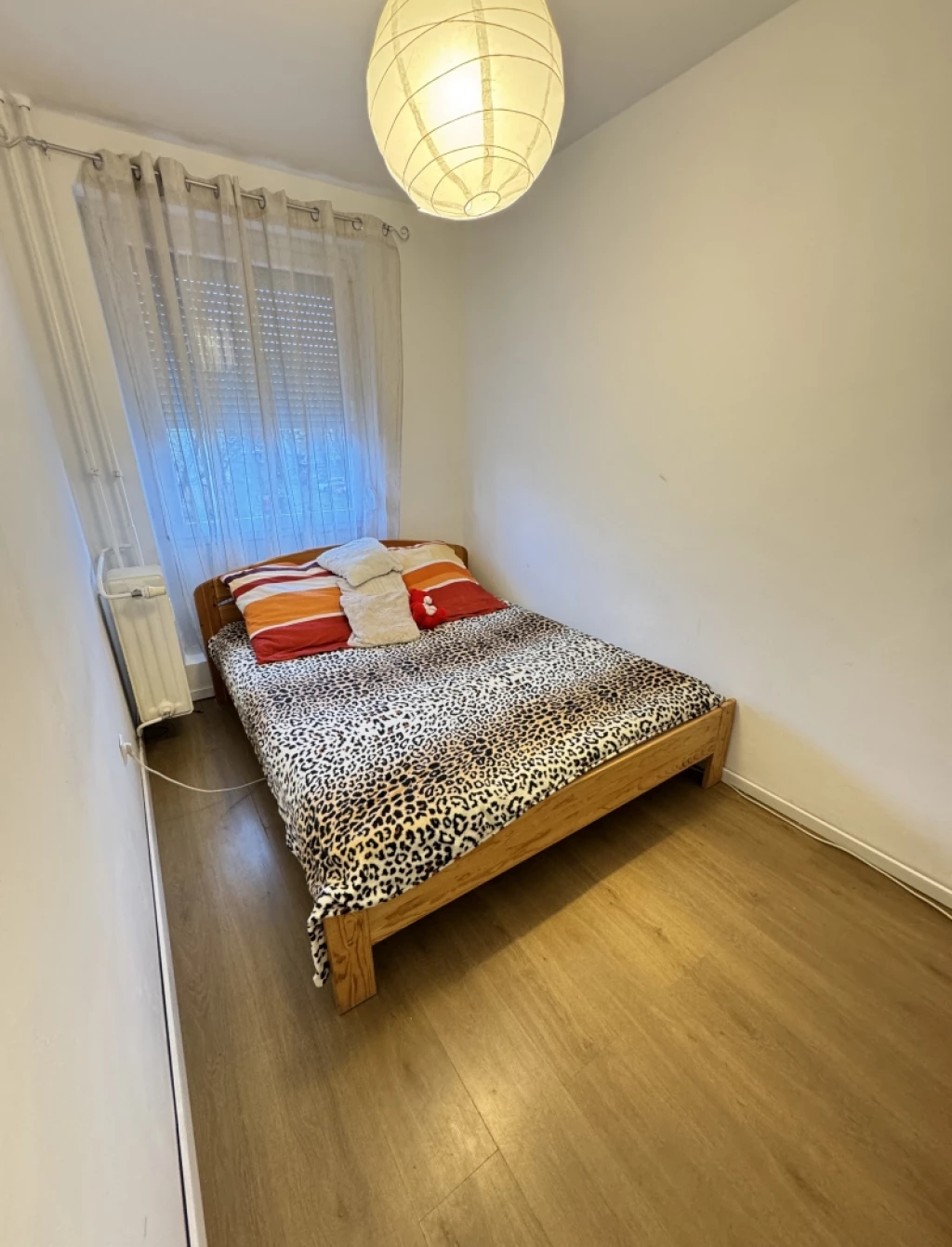 c3-1-name c2-20-name, Pécs, Kertváros