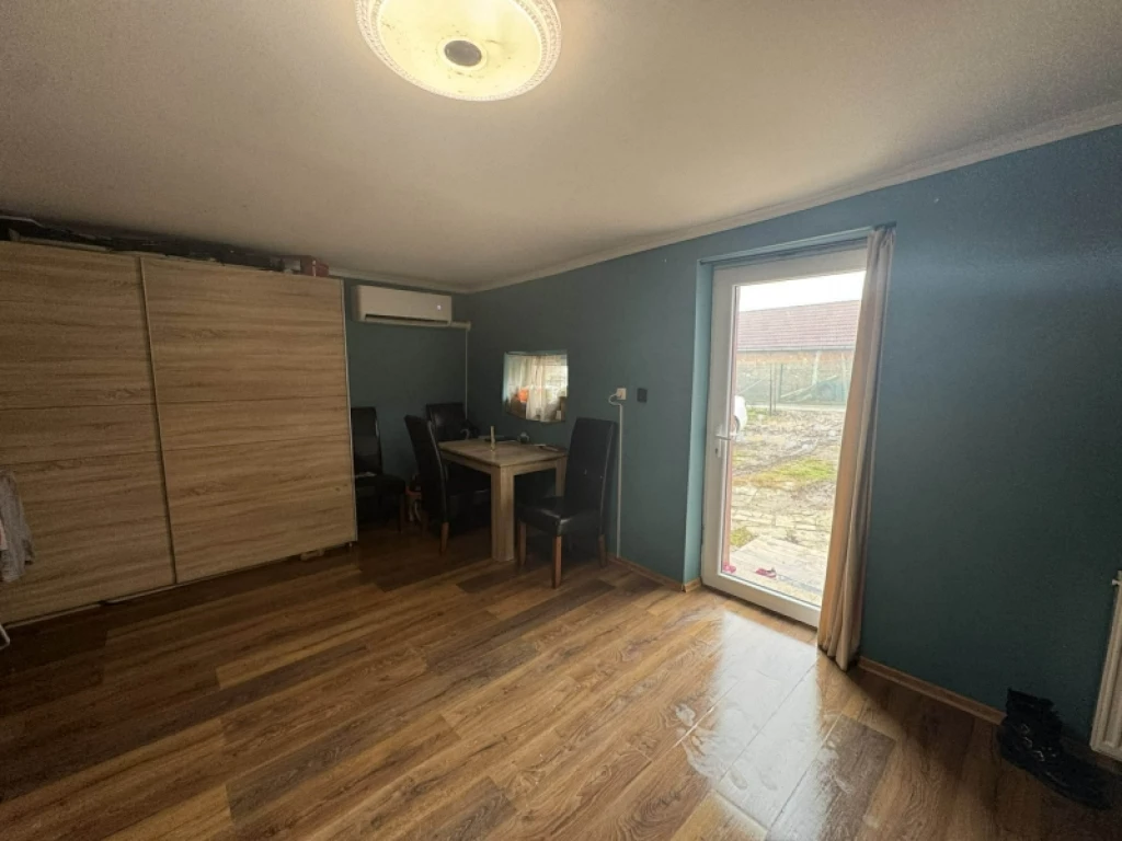 c3-1-name c2-1-name, Szalánta