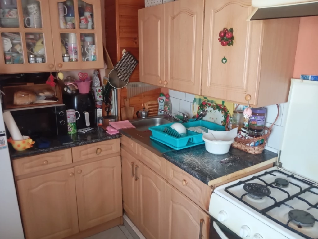 Eladó panellakás, Pécs, Kertváros