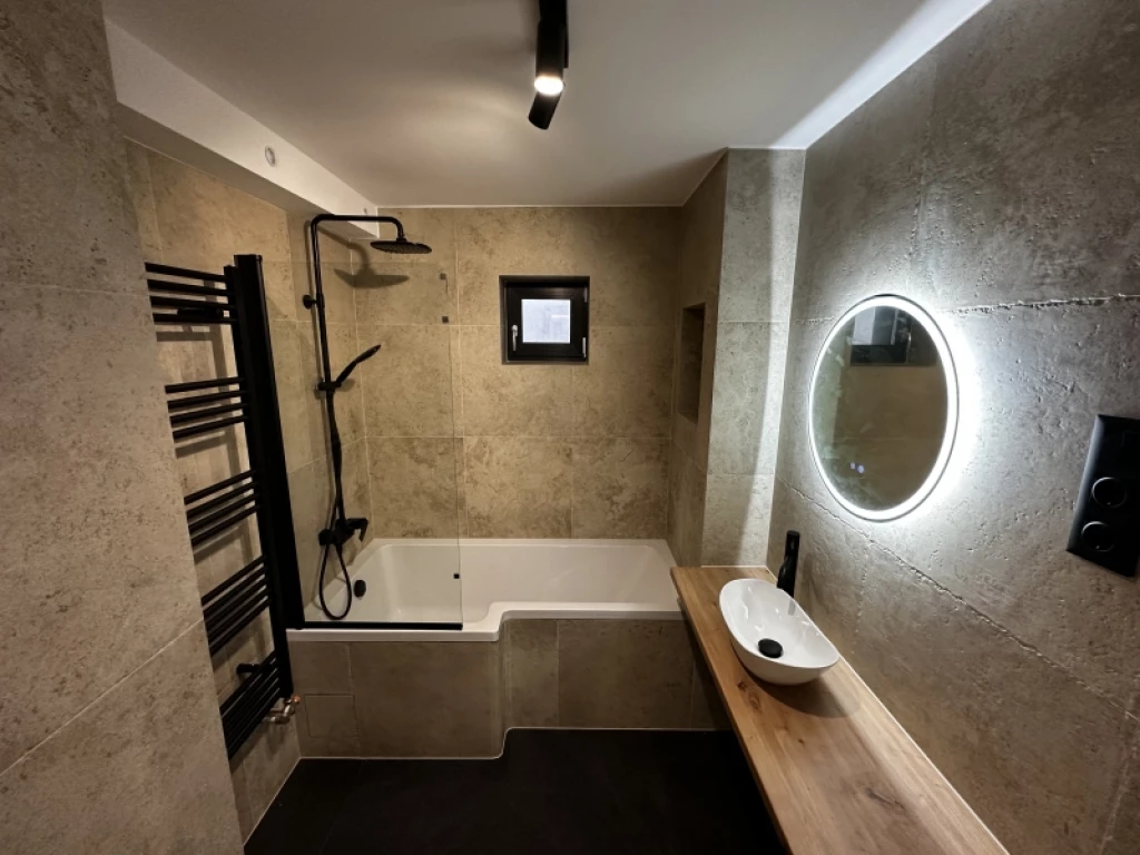 Eladó téglalakás, Pécs, Mecsekoldal/Bálics