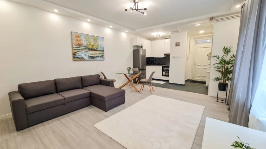 For sale brick flat, Pécs, Belváros