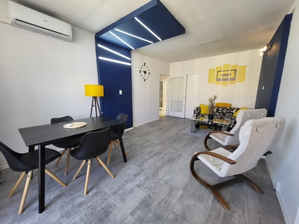 For sale panel flat, Pécs, Egyetemváros