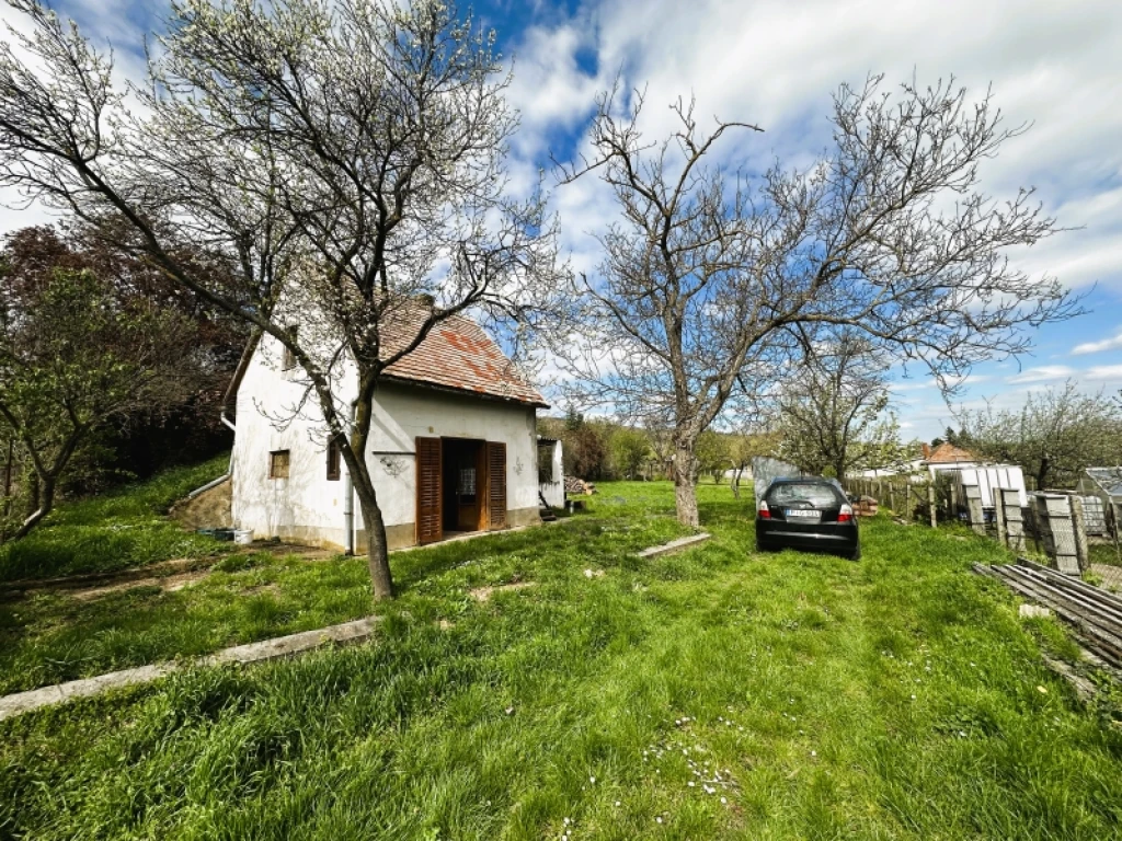 Eladó családi ház, Pécs, Patacs