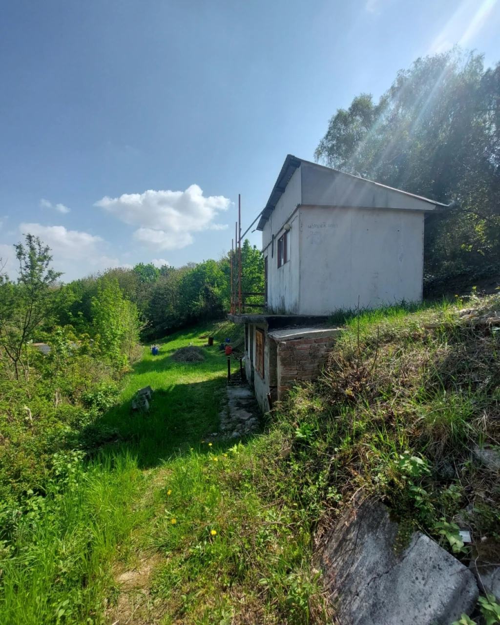 c3-1-name c2-82-name, Pécs, Postavölgy