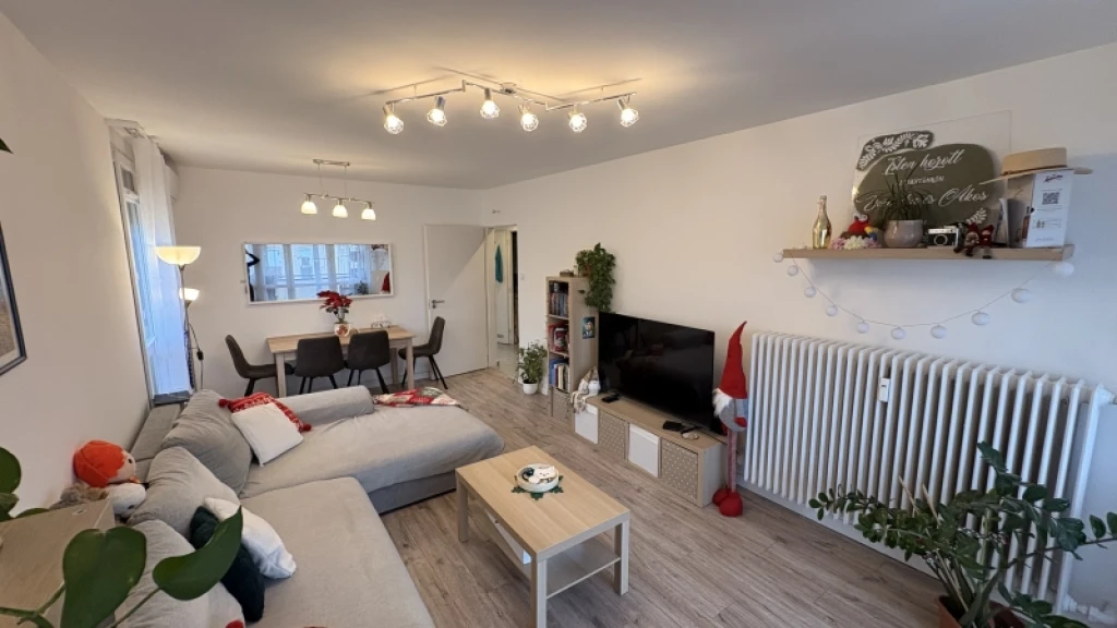 c3-1-name c2-20-name, Pécs, Belváros