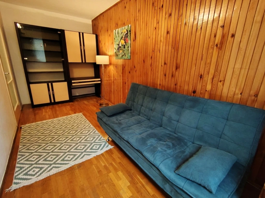 c3-1-name c2-20-name, Pécs, Belváros