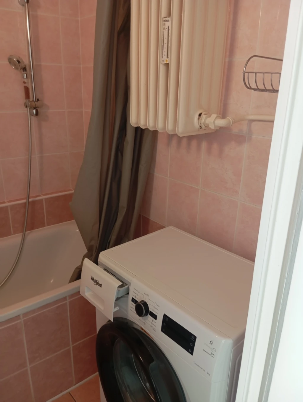 c3-1-name c2-20-name, Pécs, Uránváros