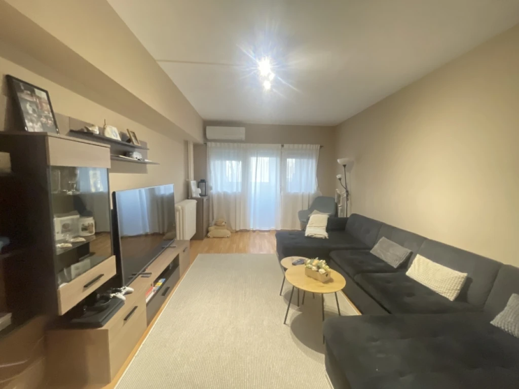 Eladó panellakás, Pécs, Kertváros