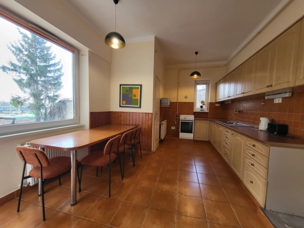 Eladó téglalakás, Pécs, Belváros