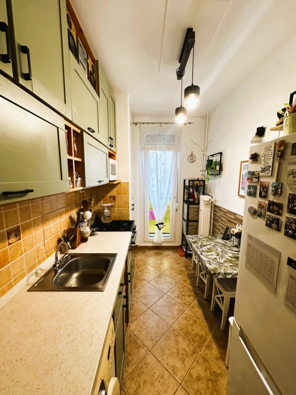 c3-1-name c2-20-name, Pécs, Uránváros