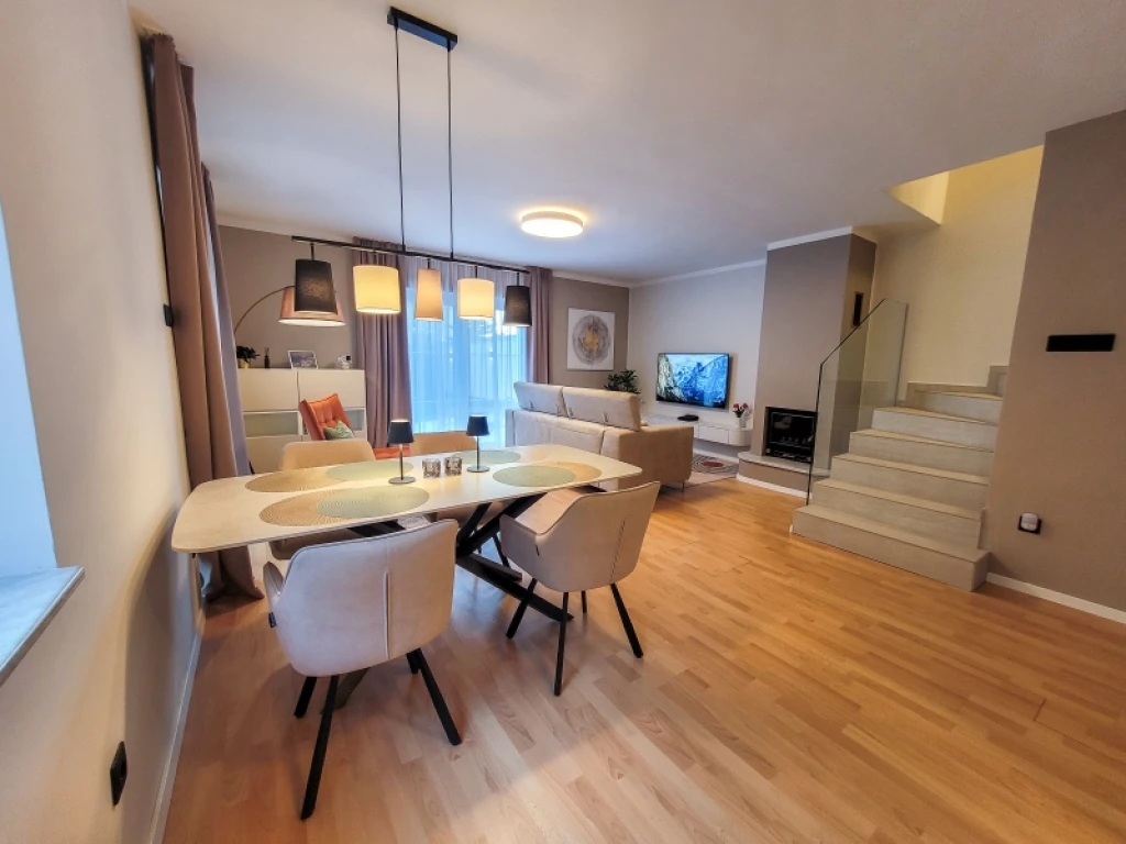 Kiadó téglalakás, Pécs, Mecsekoldal/Bálics