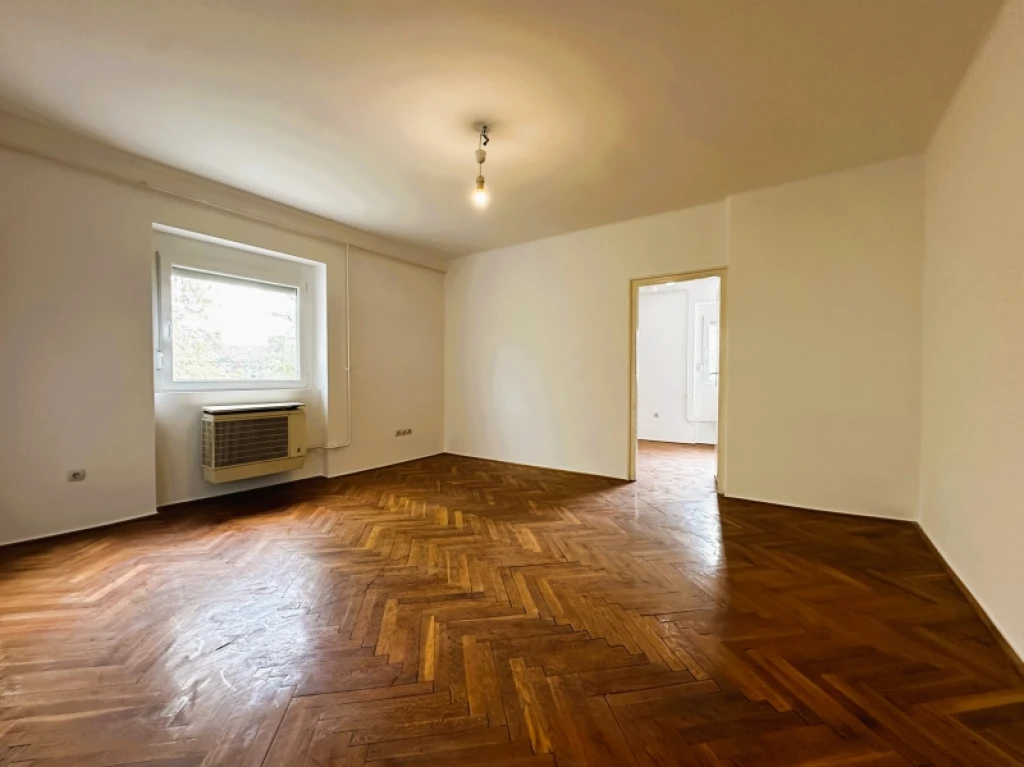 Eladó téglalakás, Pécs, Fehérhegy