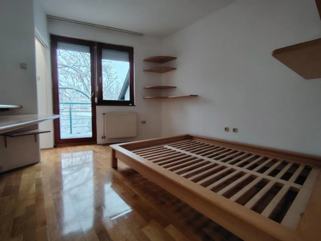 Eladó téglalakás, Pécs, Mecsekoldal/Belváros