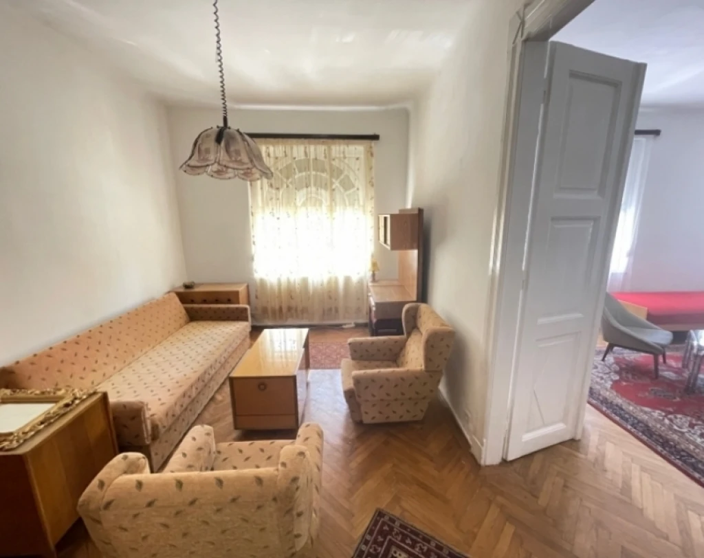 Kiadó téglalakás, Pécs, Belváros