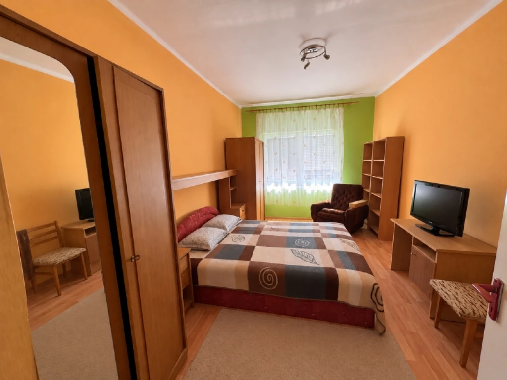 Eladó családi ház, Pécs, Nagyárpád