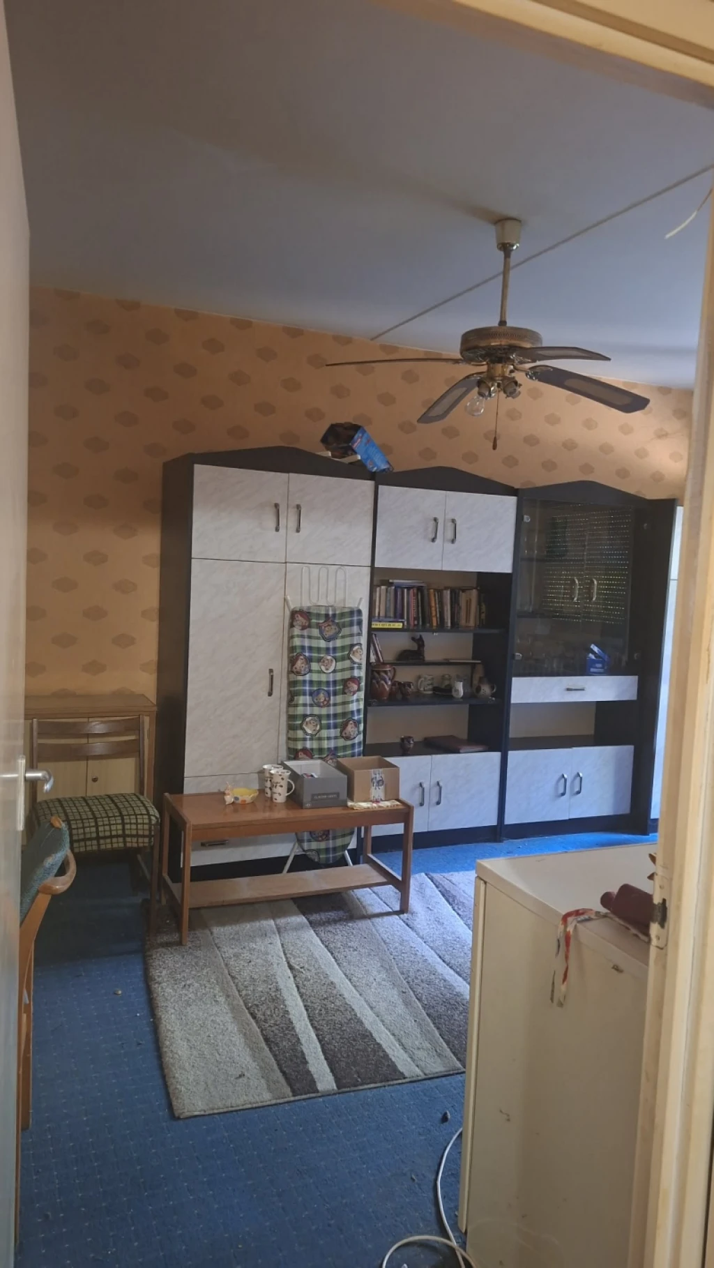 Eladó panellakás, Pécs, Kertváros