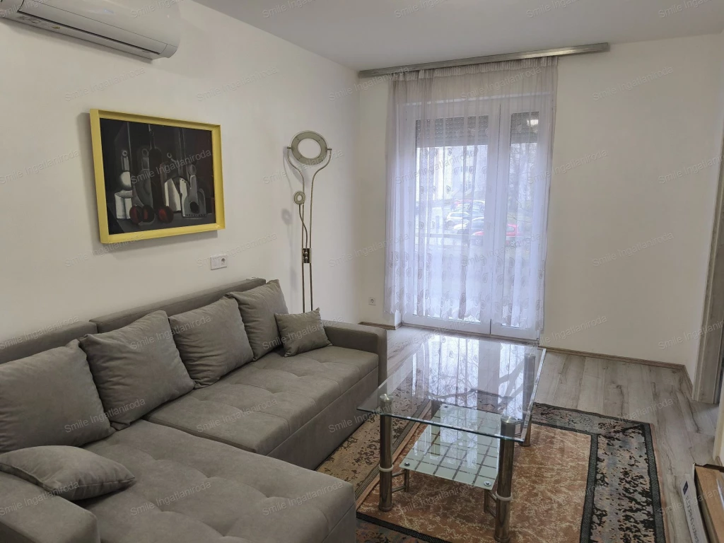 Azonnal költözhető 2 szobás,modern lakás a Kórház mellett kiadó
