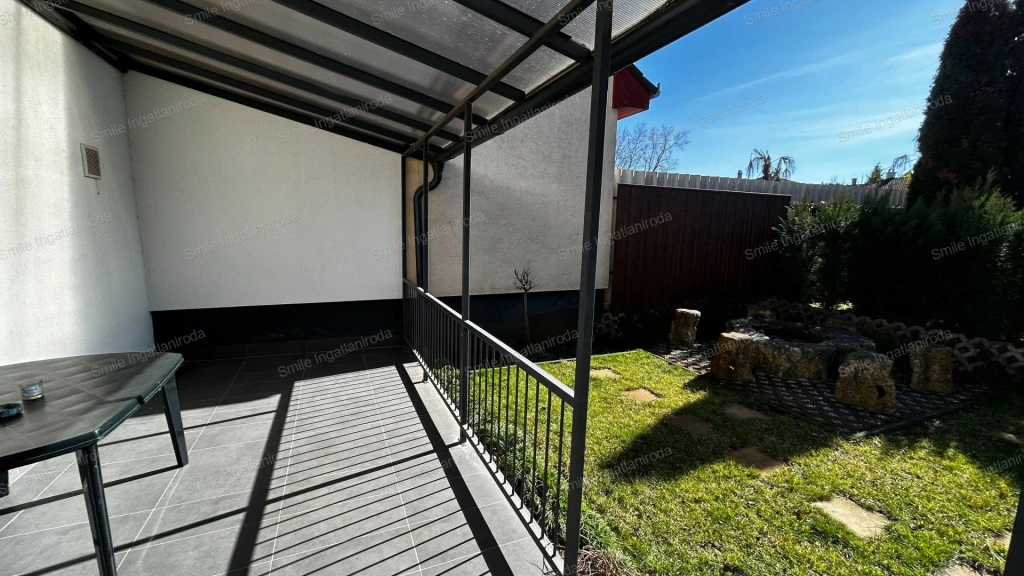 Teljeskörűen felújított 200 m²-es családi ház kiadó Nyíregyháza-Borbányán