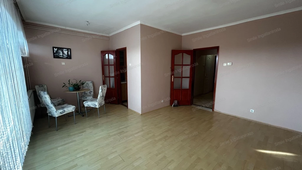 Eladó 2 szobás tégla építésű lakás Nyíregyházán a stadion közelében