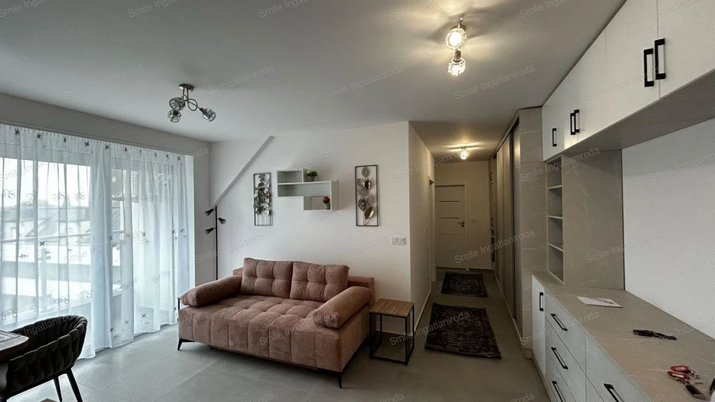 c3-2-name c2-19-name, Nyíregyháza, Belváros