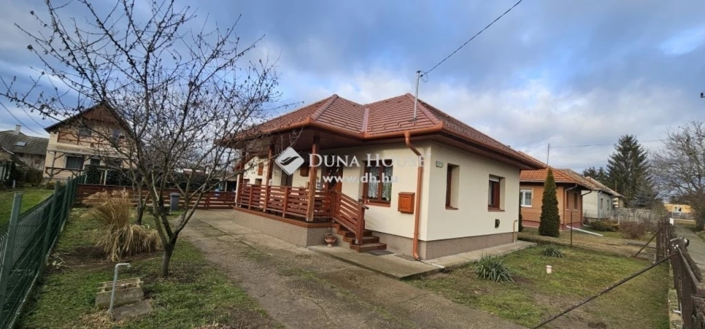 For sale house, Isaszeg