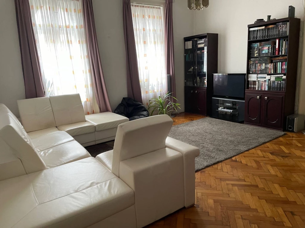 Nappali +2 hálós lakás Terézvárosban