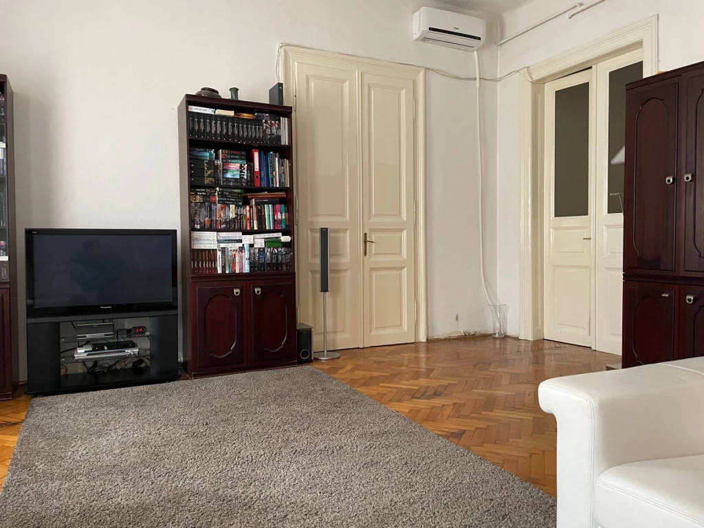 For sale other flat, Budapest VI. kerület