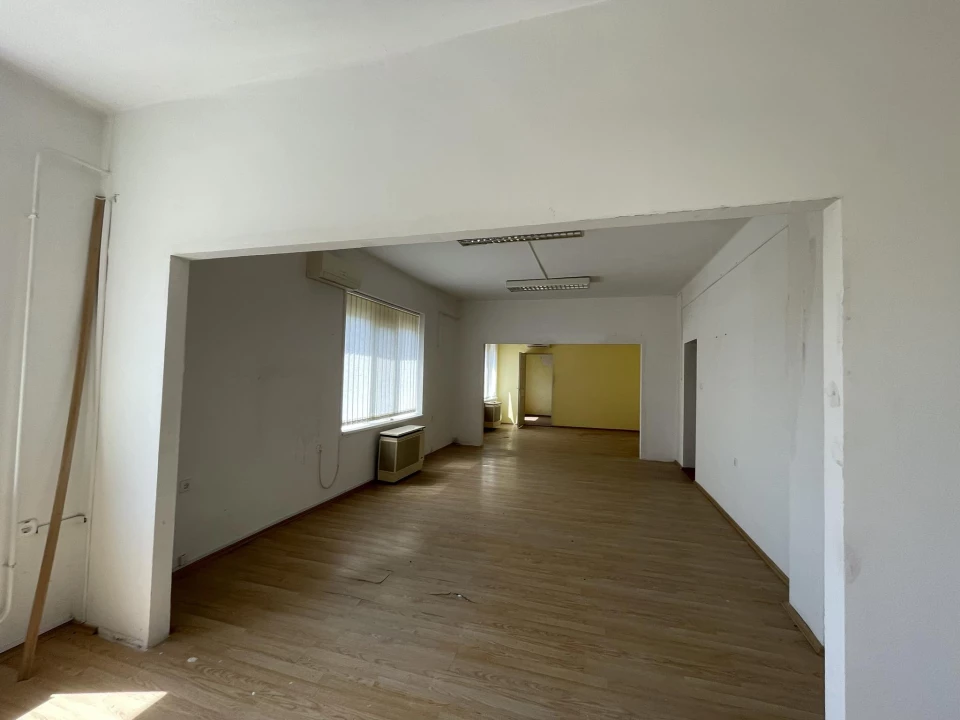 For rent business locations, Szeged, Dorozsmai út