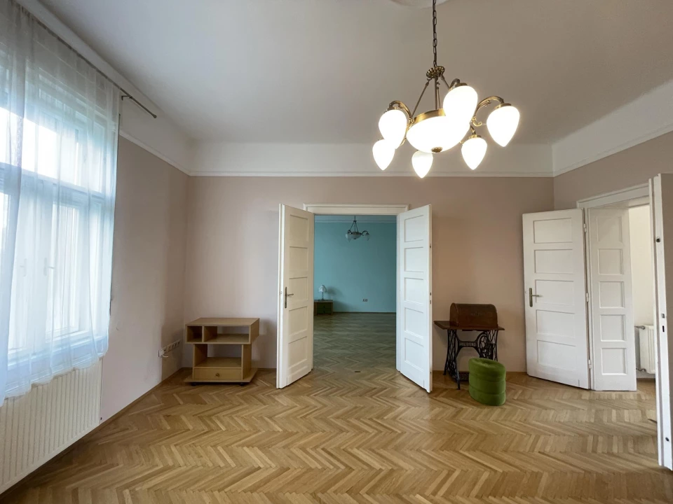 For sale brick flat, Szeged, Kossuth Lajos sugárút
