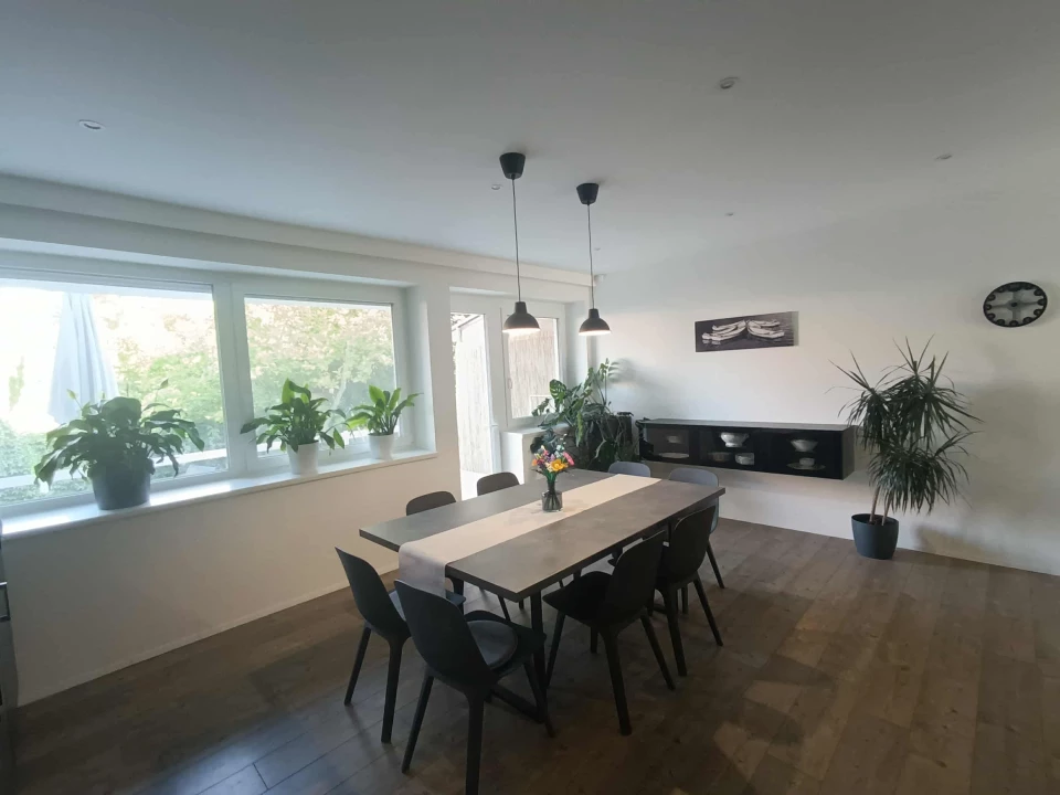 Eladó családi ház, Szeged