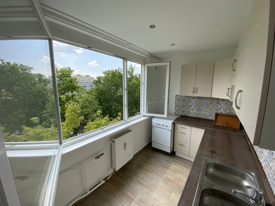 Eladó panellakás, Szeged, Gyík utca