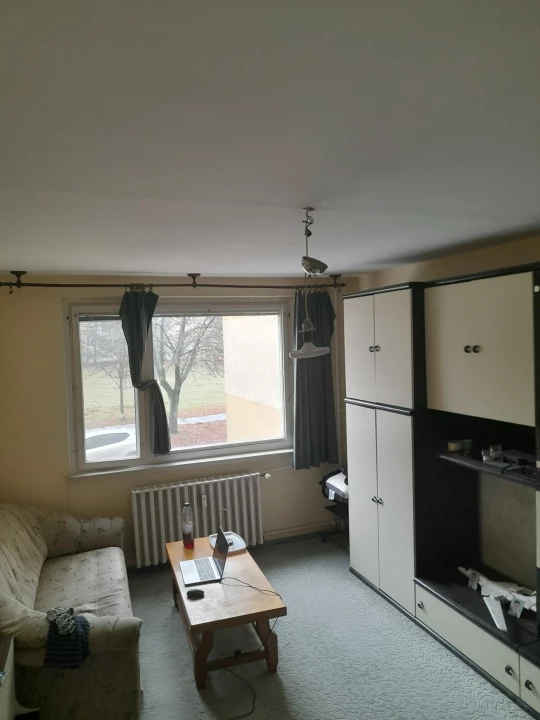 Eladó panellakás, Szeged, Selyem utca