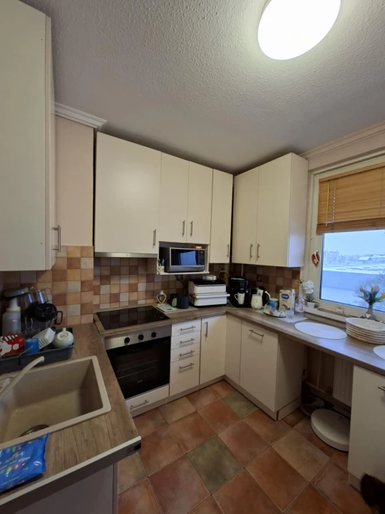 c3-1-name c2-20-name, Szeged, Körtöltés utca