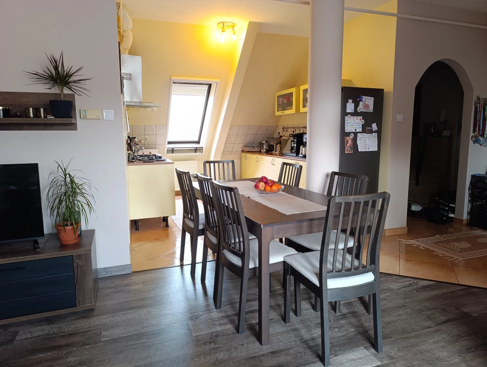 Eladó téglalakás, Szeged, Sík Sándor utca