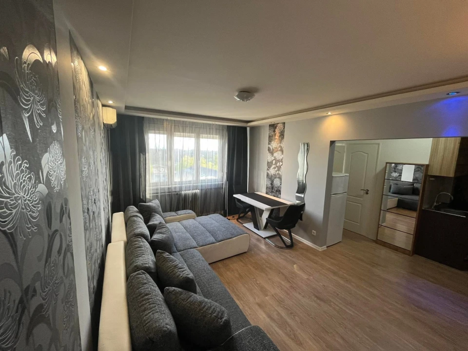 c3-1-name c2-20-name, Szeged