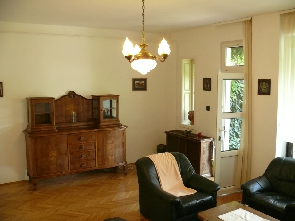Eladó sorház, Szeged, Tárogató utca