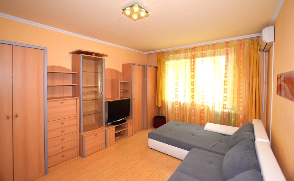 For rent panel flat, Debrecen, Belváros