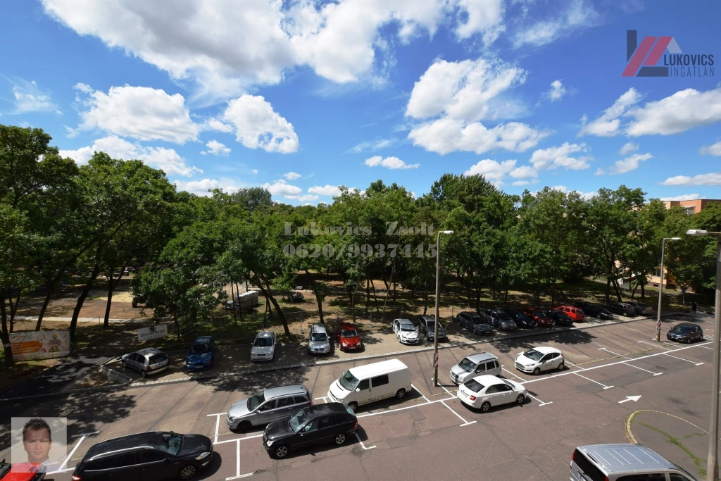 c3-2-name c2-20-name, Debrecen