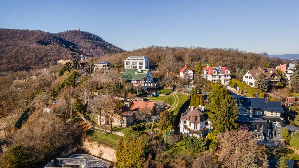 Eladó Építési telek, Budapest XII. kerület, Budakeszierdő, 1750nm, 669000000 Ft