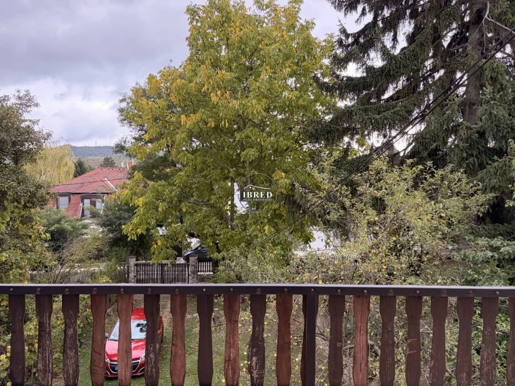 Eladó Családi ház, Budapest II. kerület, Széphalom - II/A, 255nm, 279000000 Ft