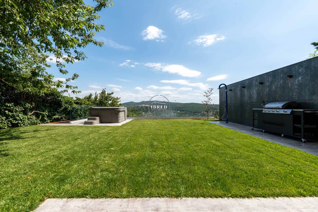 Eladó Ikerház, Budapest II. kerület, Adyliget - II/A, 180nm, 449900000 Ft