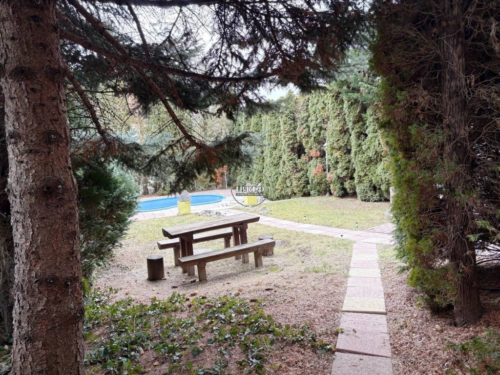 Eladó Társasházi lakás, Budapest II. kerület, Pálvölgy, 95nm, 235000000 Ft