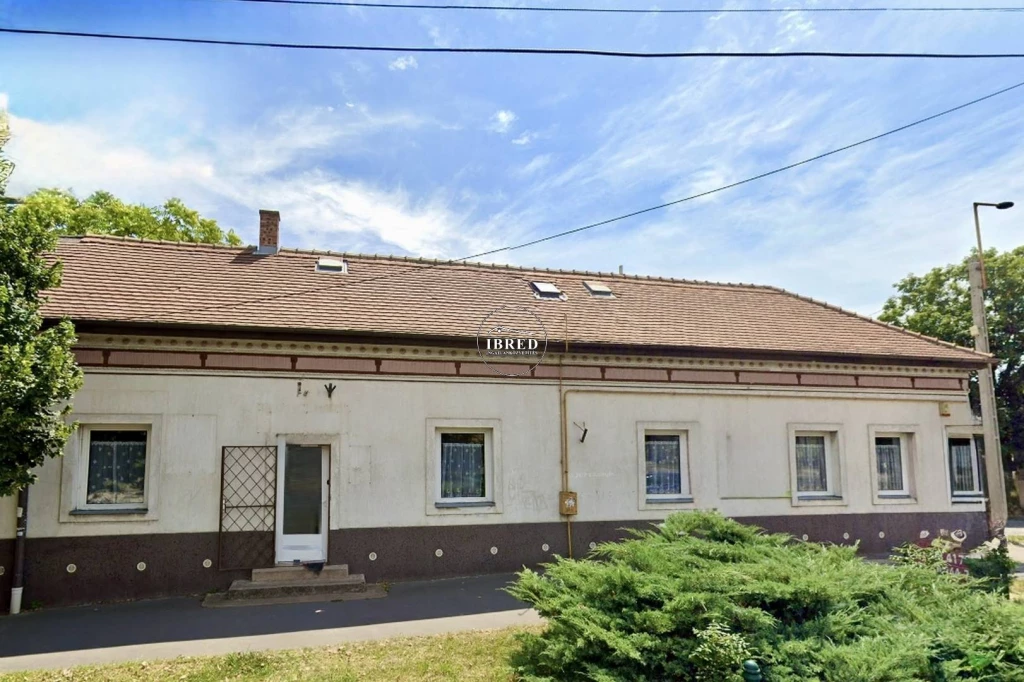 Eladó Építési telek, Budaörs, Városközpont, 325nm, 219000000 Ft