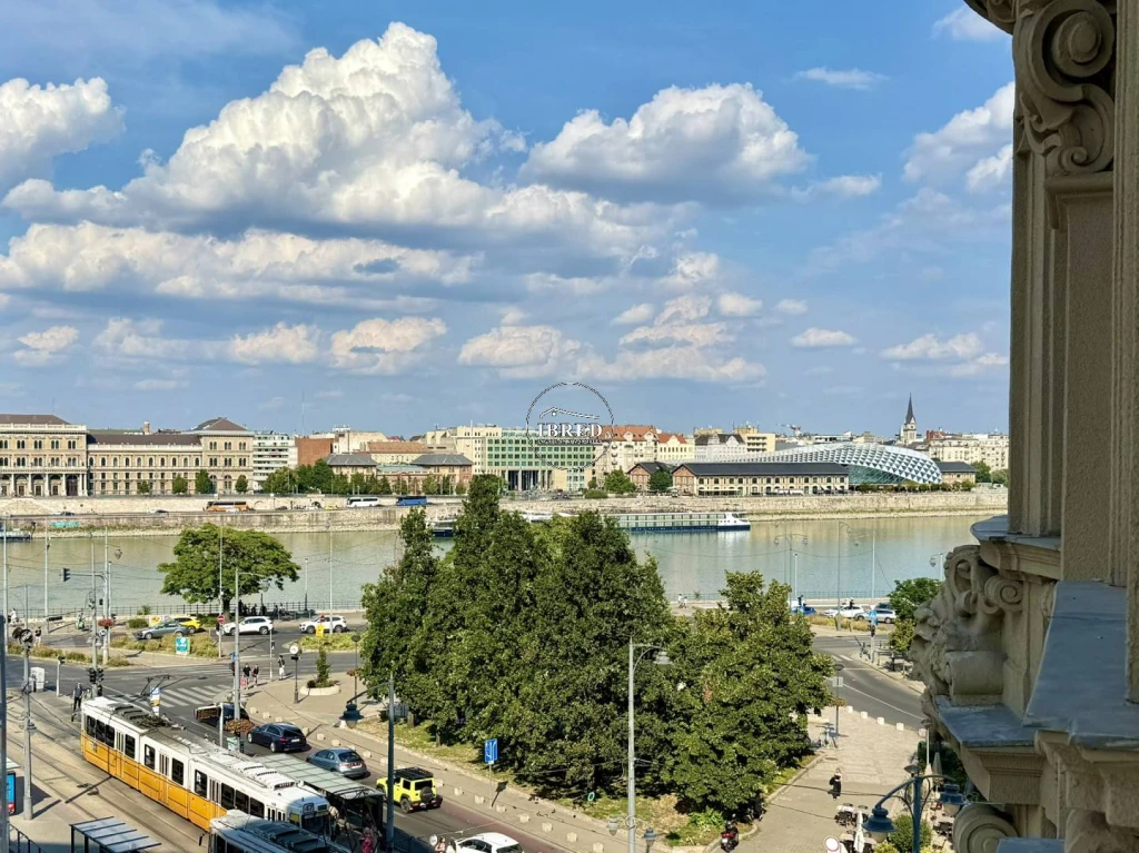 Eladó Társasházi lakás, Budapest XI. kerület, Lágymányos, 138nm, 333000000 Ft