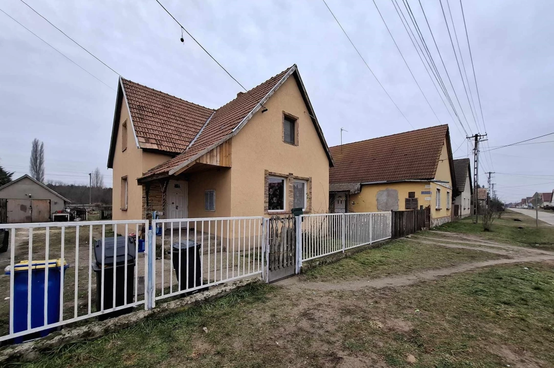 For sale house, Lajosmizse