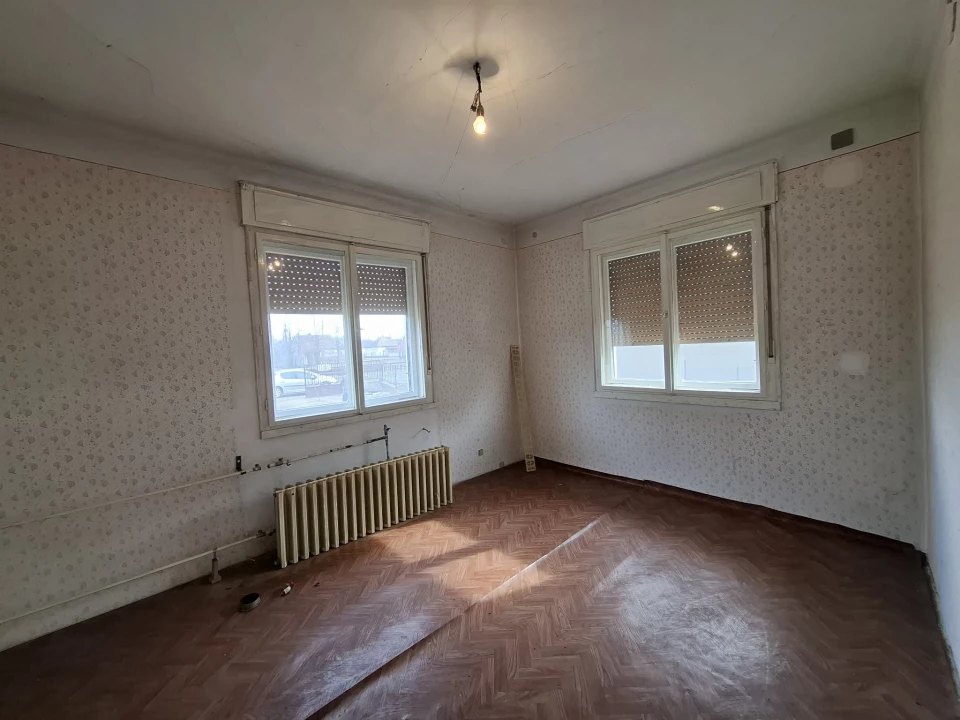 Eladó családi ház, Táborfalva