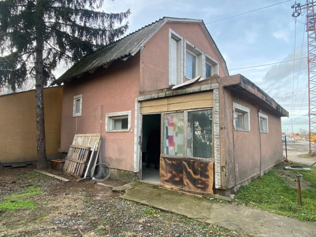Eladó családi ház, Szigethalom