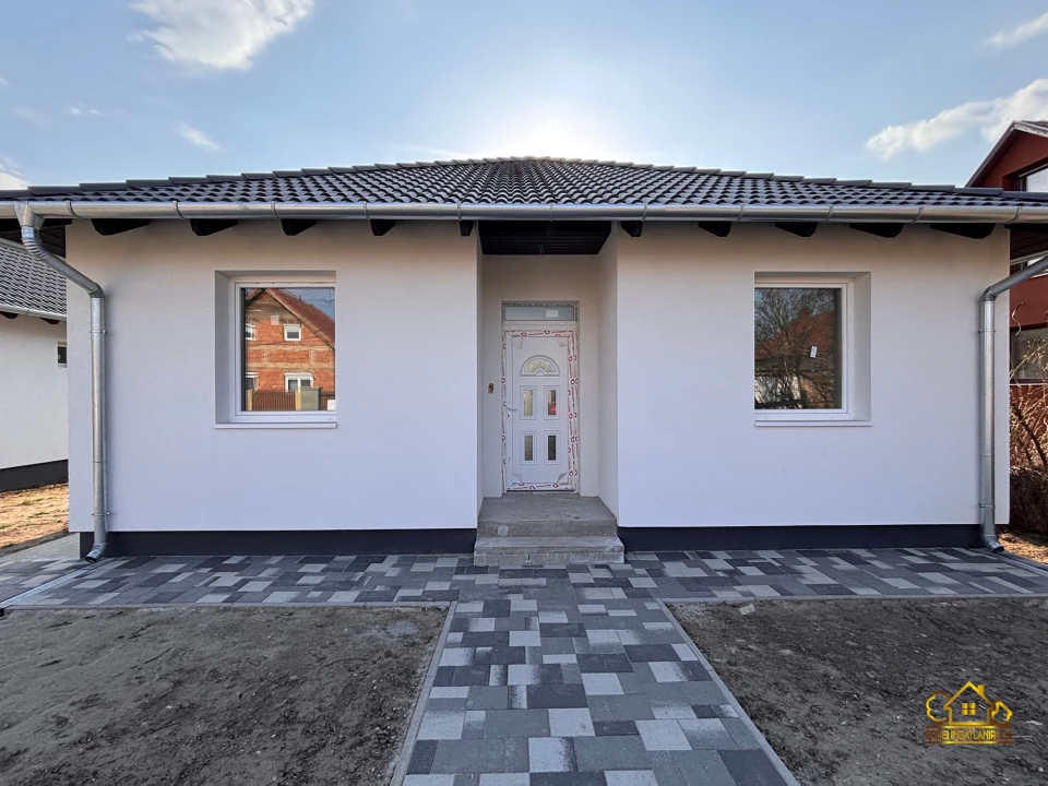 Eladó családi ház, Dunavarsány