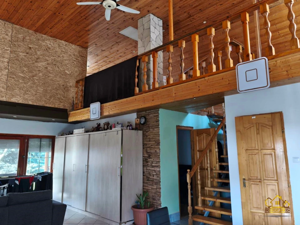 Eladó családi ház, Szigetújfalu