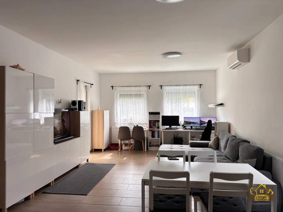 Eladó ikerház, Halásztelek